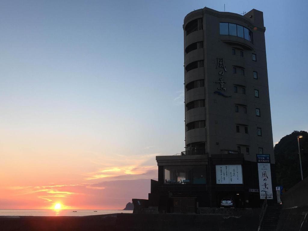 איטו Luxury Wa Hotel Kaze No Kaori מראה חיצוני תמונה